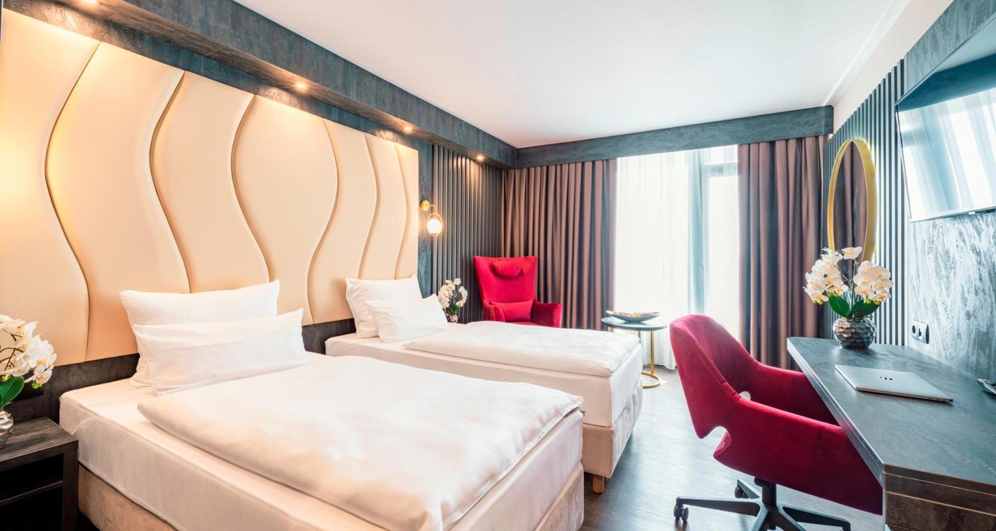 Plaza Hotel Μπρούχσαλ Εξωτερικό φωτογραφία