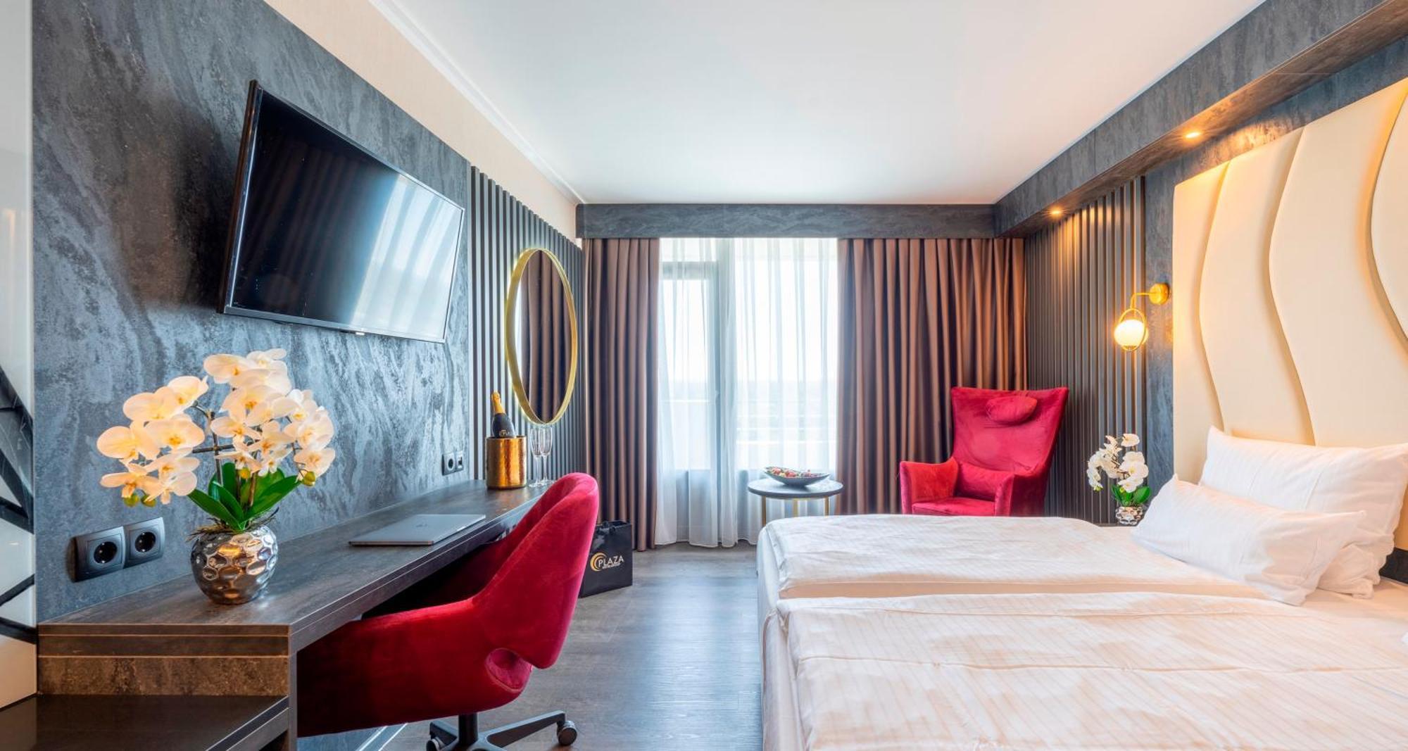 Plaza Hotel Μπρούχσαλ Εξωτερικό φωτογραφία